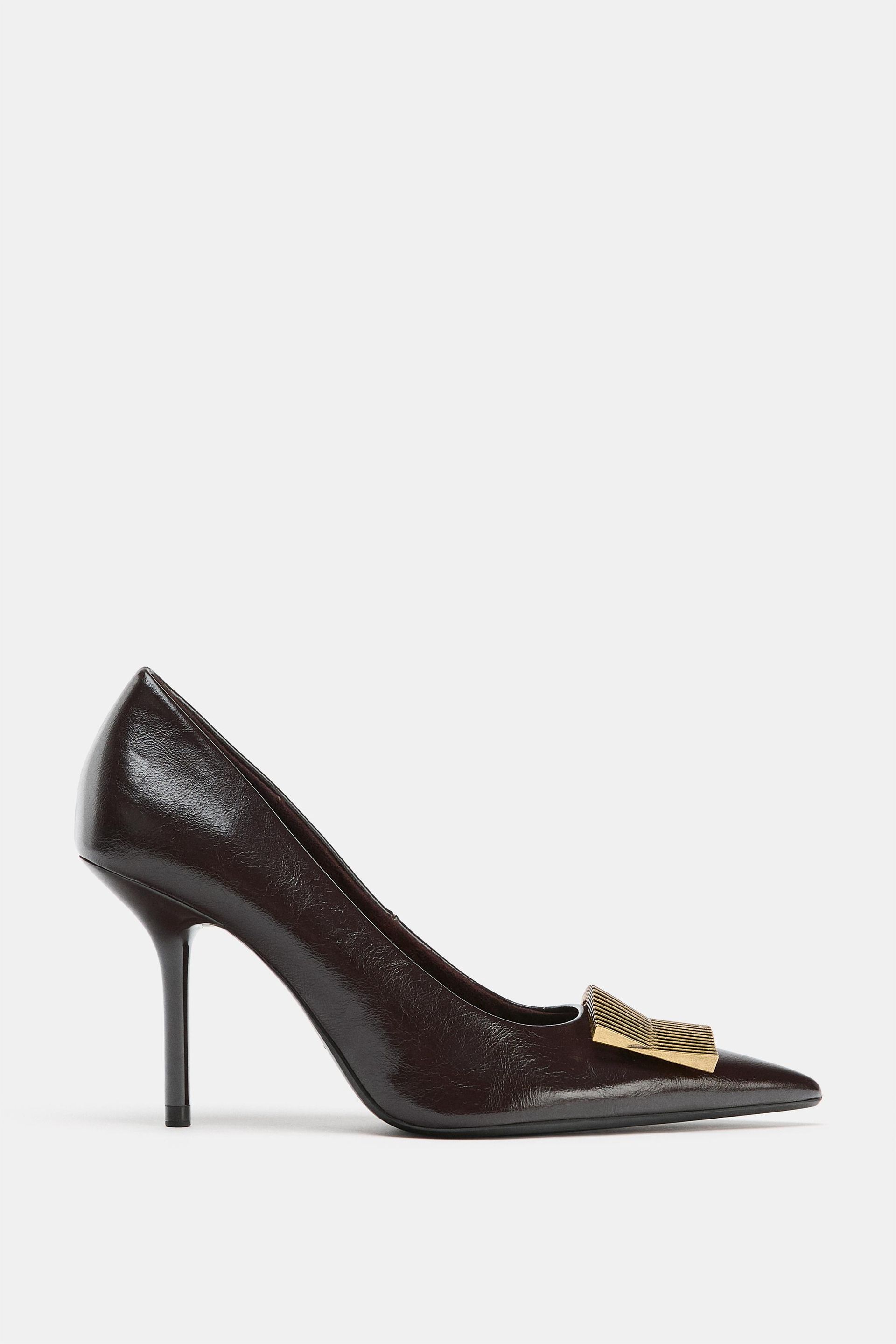 High Heel With Appliqu&Eacute;