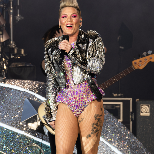 Pink Had Someone's Ashes Thrown at Her During a Performance in London