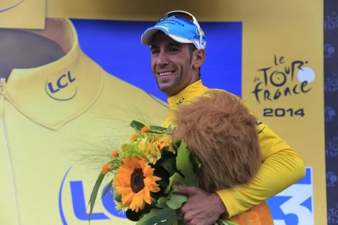Vincenzo Nibali (Astana) in the yellow jersey