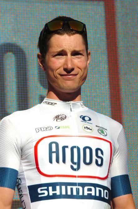 Opening his year Down Under, Will Clarke (Argos-Shimano) takes to the stage for the team presentation