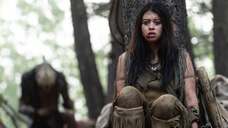 Amber Midthunder as Naru in Prey