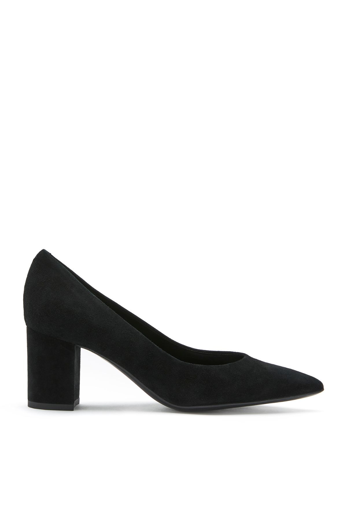 black pump with low heel