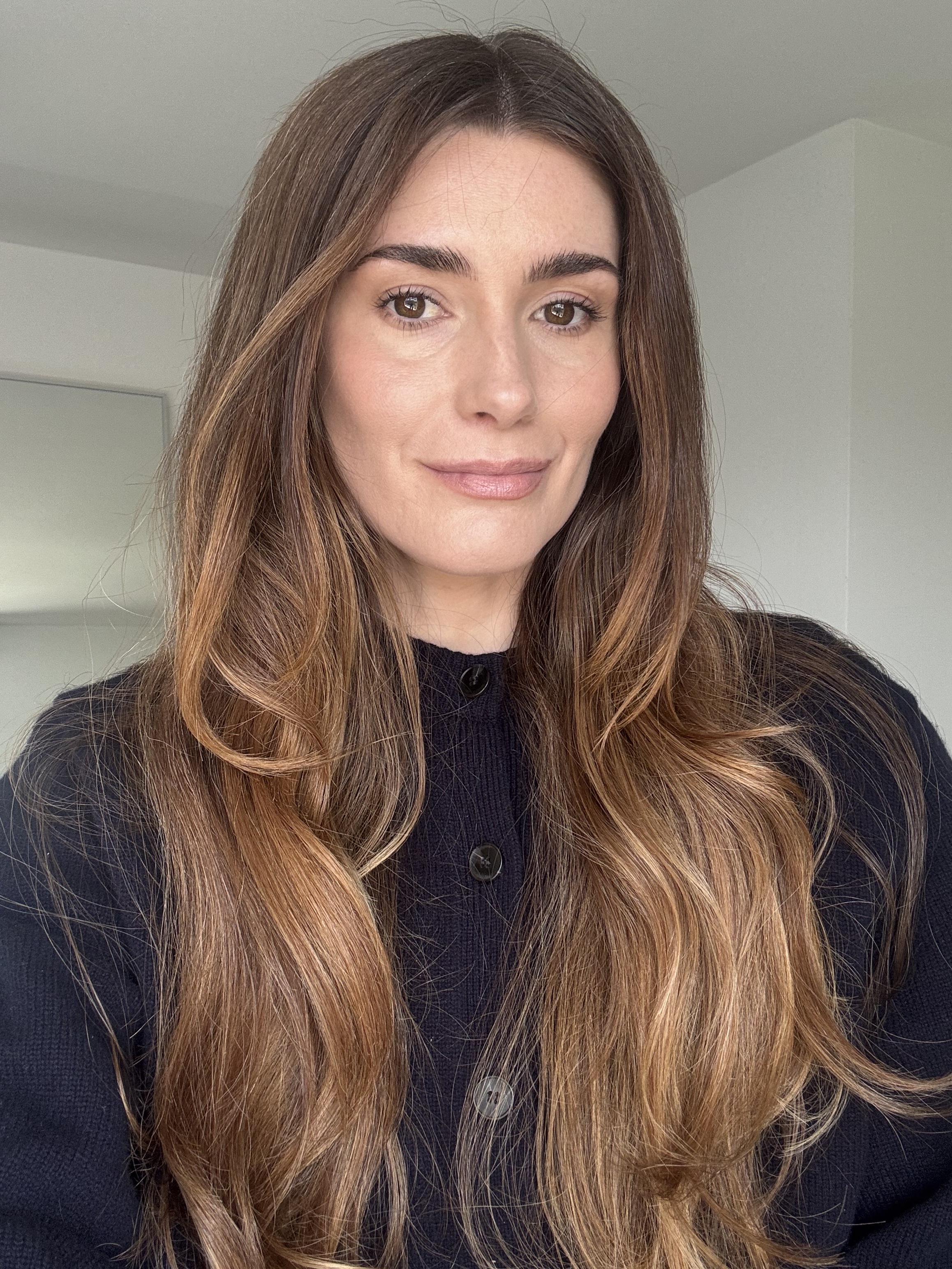 Beauty editor Eleanor Vousden before using the Hershesons The Great Iron
