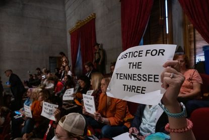 Three Democrats face expulsion from Tennessee House