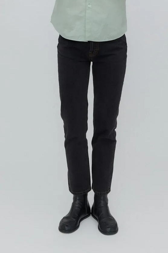 Still Here, Tate in Washed Black