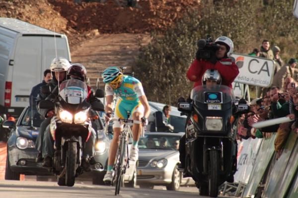 Contador (Astana) attacks and leaves his rivals