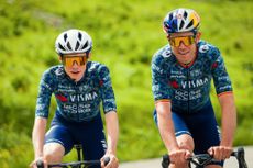 Jonas Vingegaard and Wout van Aert in Visma-Lease a Bike's Tour de France kit