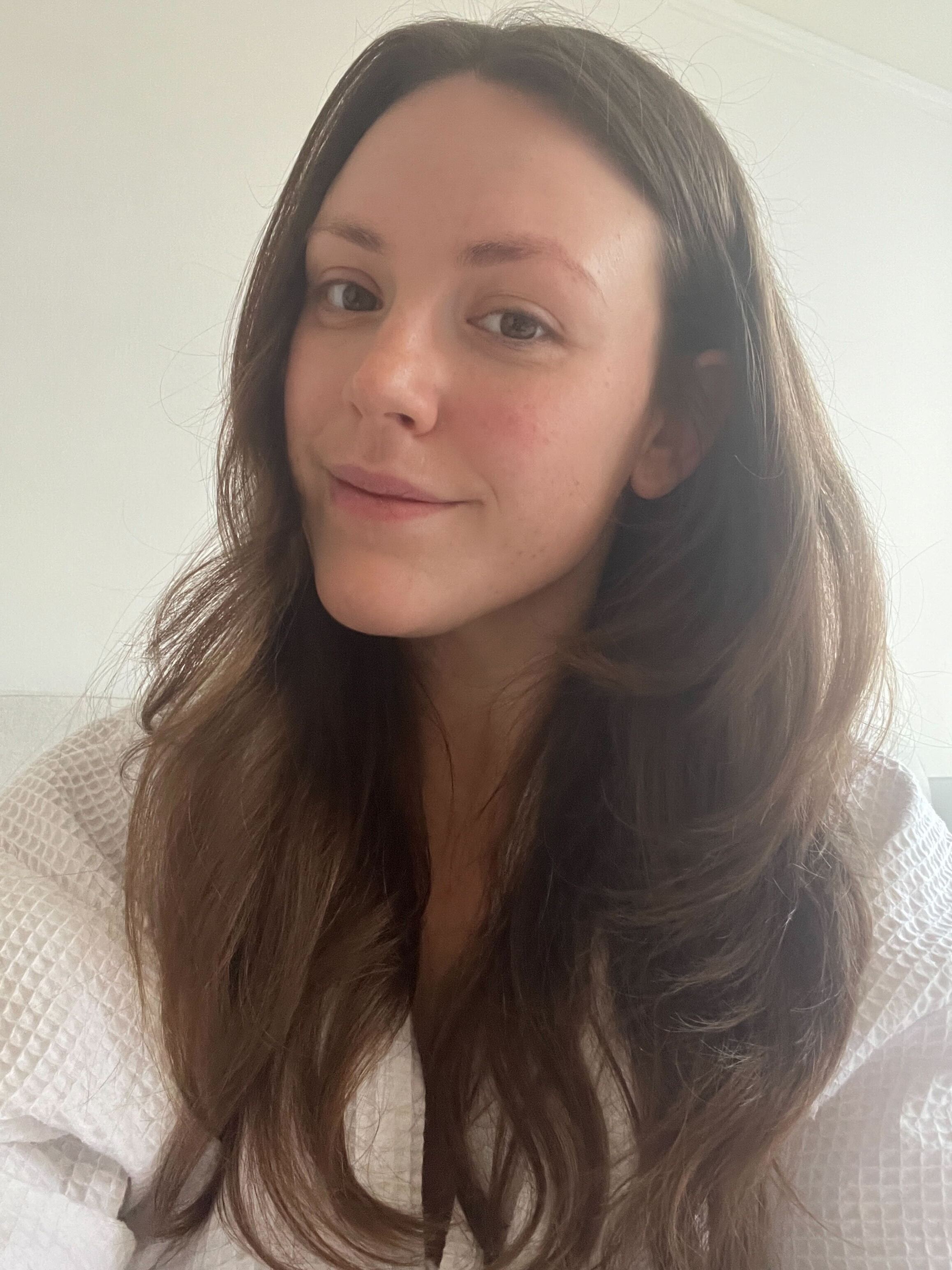 Poppy's hair after using the Amika thermal brush