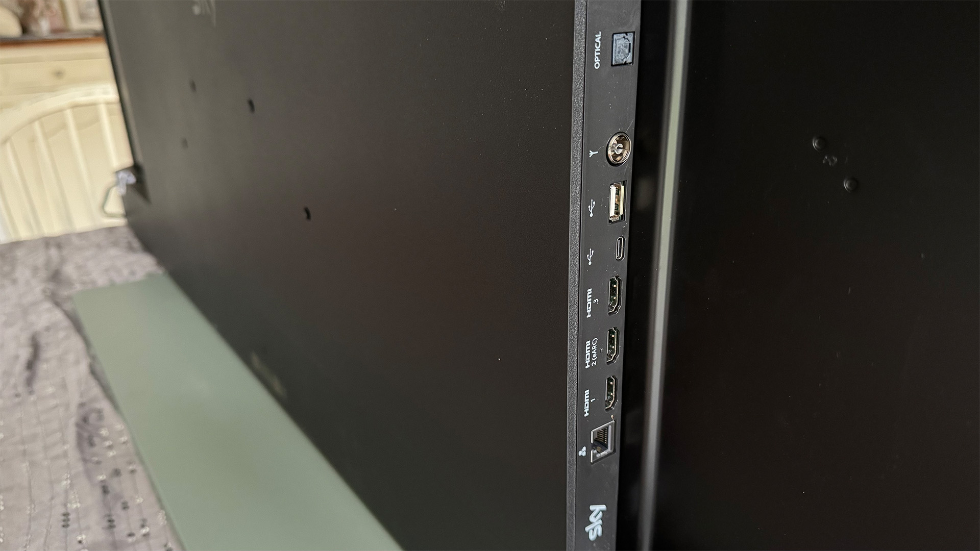 Sky Glass Air 4K TV rear of set showing connections