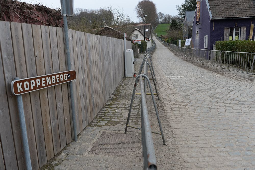Barriers on the Koppenberg.