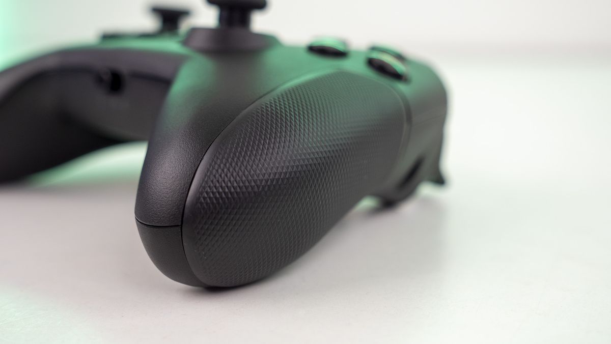 HyperX Clutch controller