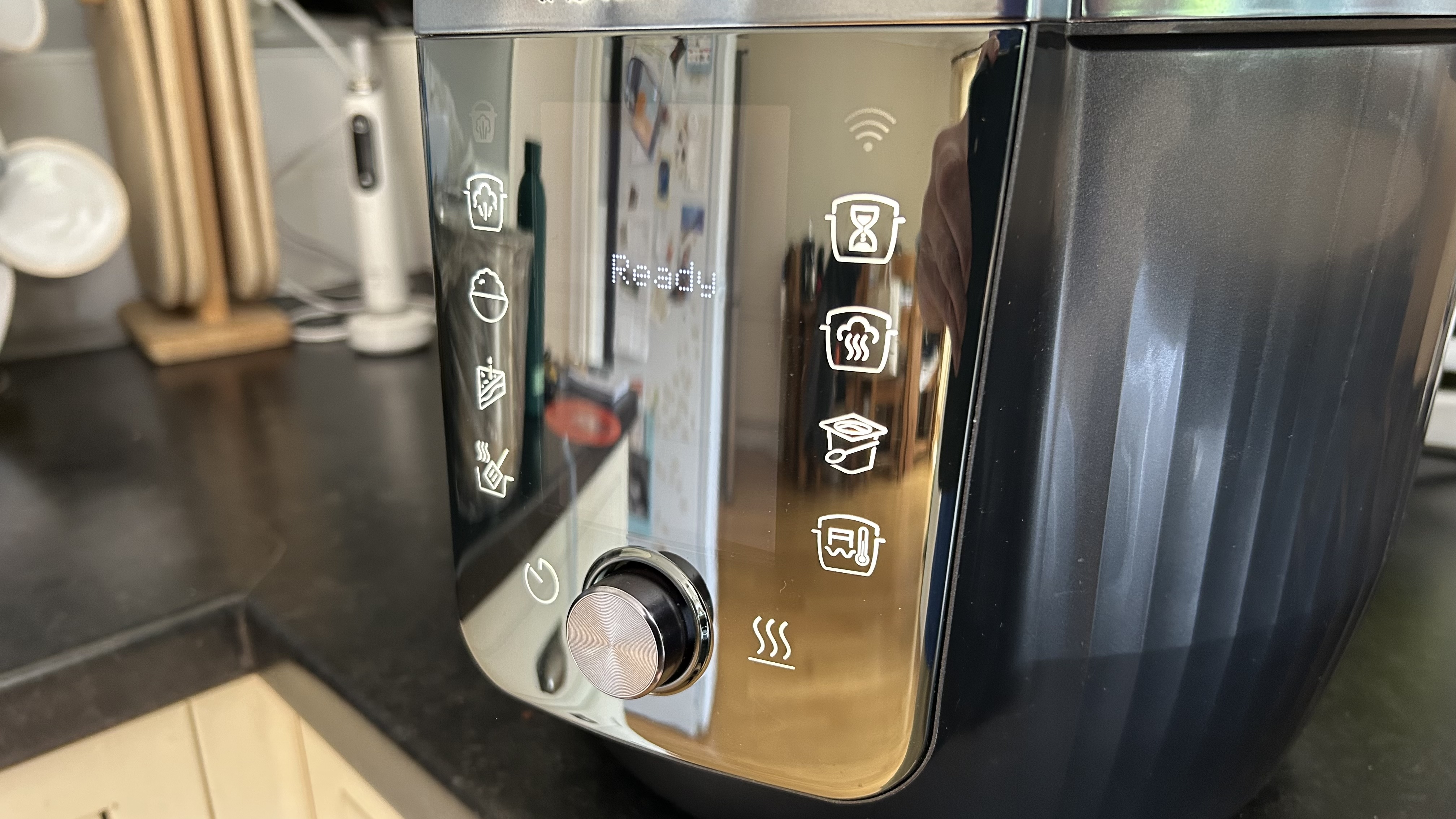 Instant Pot Pro 5.7L Wi-Fi
