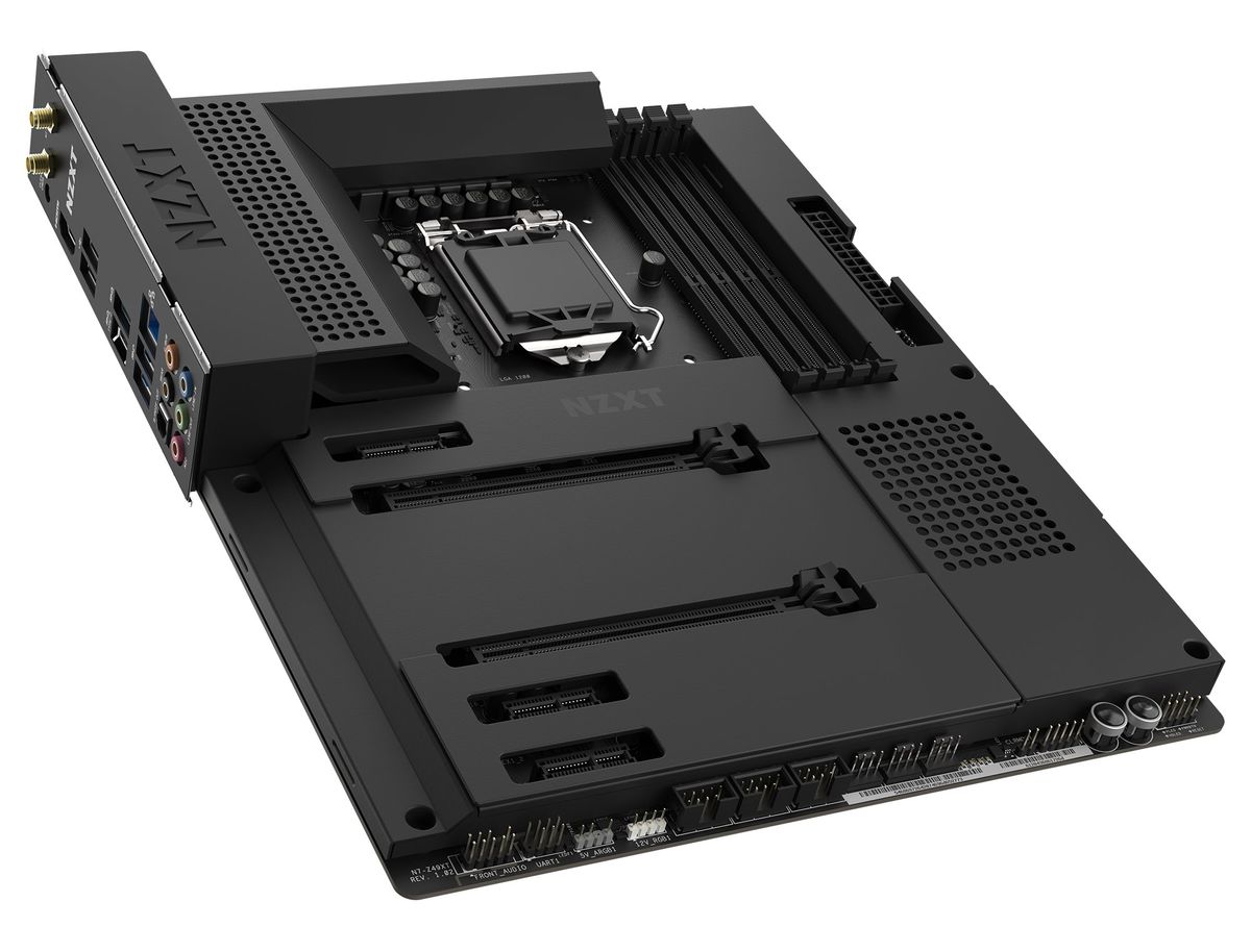 NZXT N7 Z490 Motherboard Review: Shrouds Everywhere | Tom's Hardware