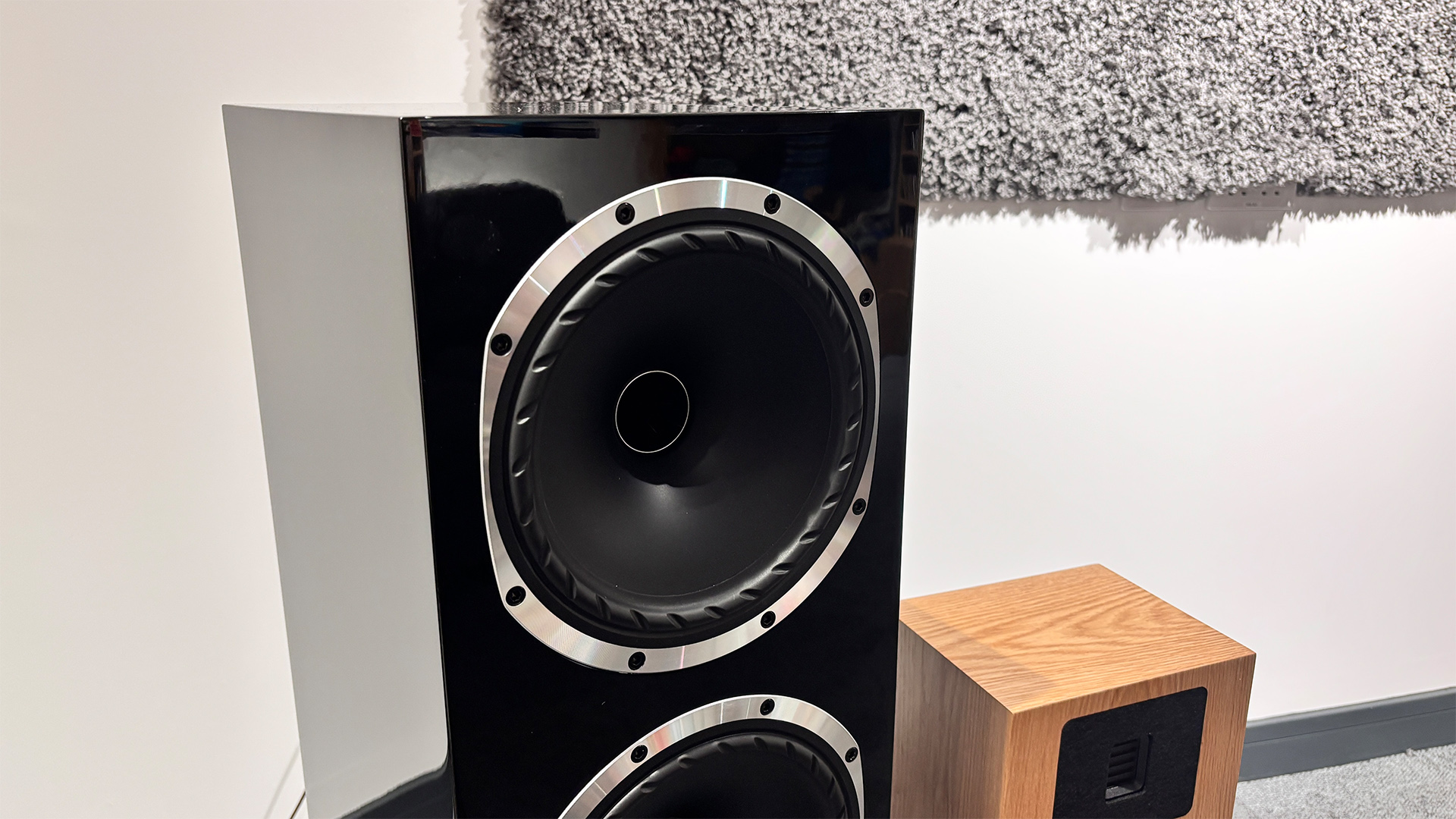 Fyne Audio F502S floorstanding speakers