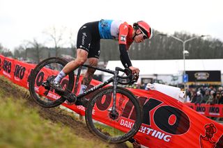 Marie Schreiber wins elite women's Ethias Cross Maldegem