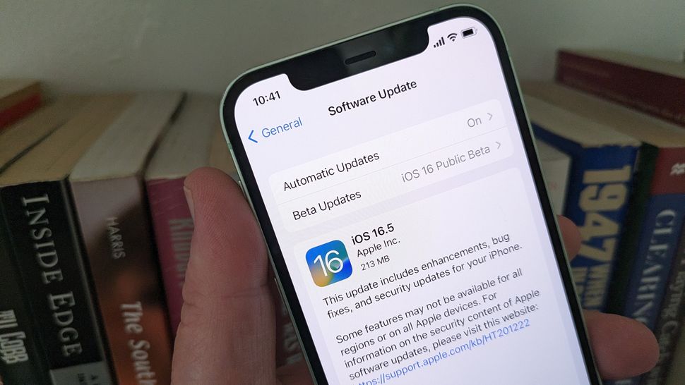 как скачать ios 16 на айфон 8