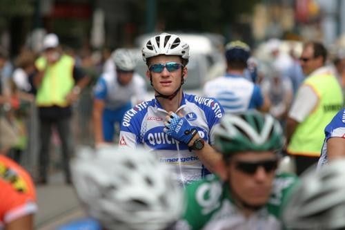 Michael Rogers (Quick Step) awaits the start of stage 3