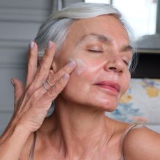 best-makeup-for-mature-skin