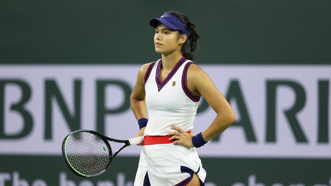 Emma Raducanu was beaten by Aliaksandra Sasnovich at Indian Wells 