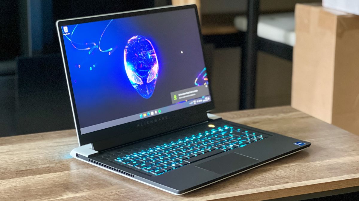 Alienware x15 R2 review: 