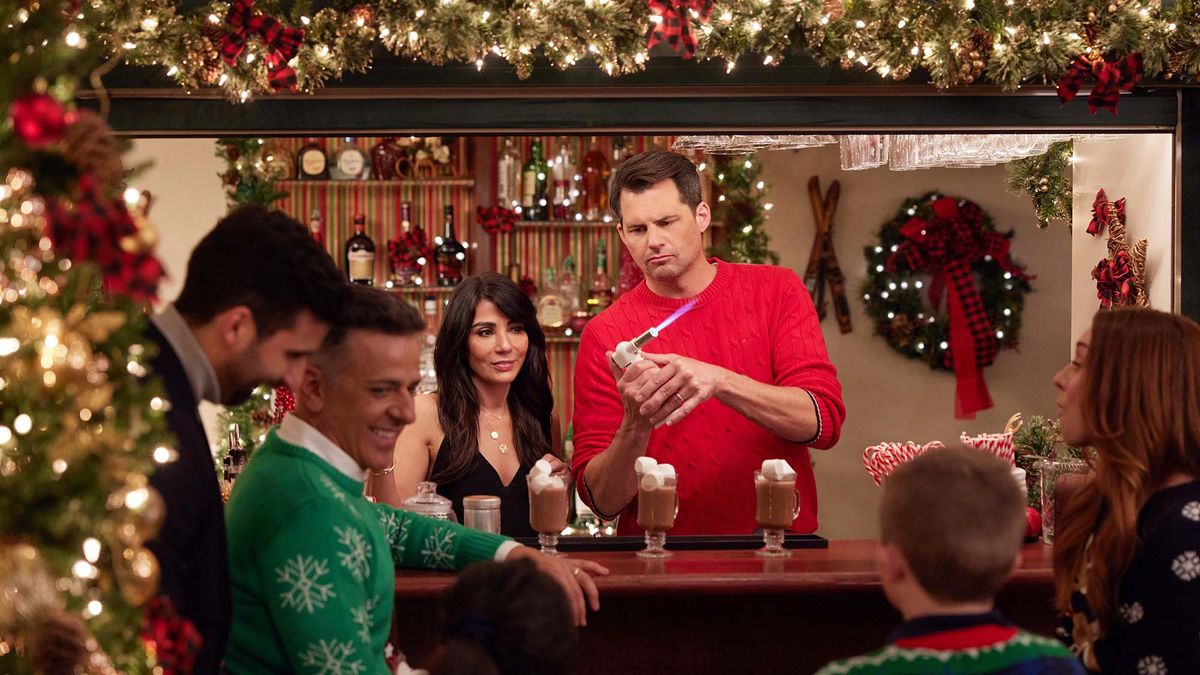 Hallmark&#039;s &#039;We Wish You a Married Christmas&#039;