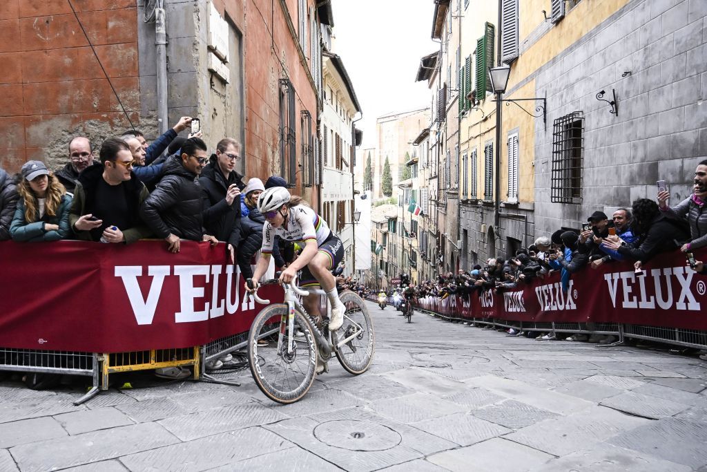 Finale of Strade Bianche women 2024