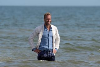 Holkham Beach, Norfolk, UK. 17th July, 2017. TV Presenter Ben Fogle