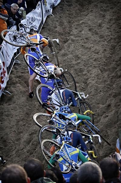 The elite men tackle the Dutch championships
