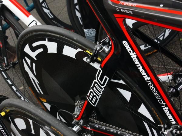 Large Easton logos are applied to a Zipp rear disc.