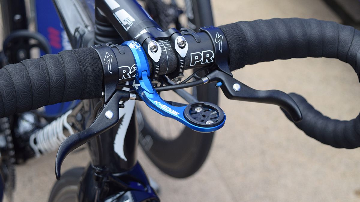 Zdenek Stybar had additional brake levers on the tops of his handlebars, branded as Specialized
