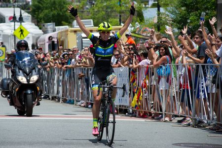 Lauren Stephens (TIBCO) takes the win