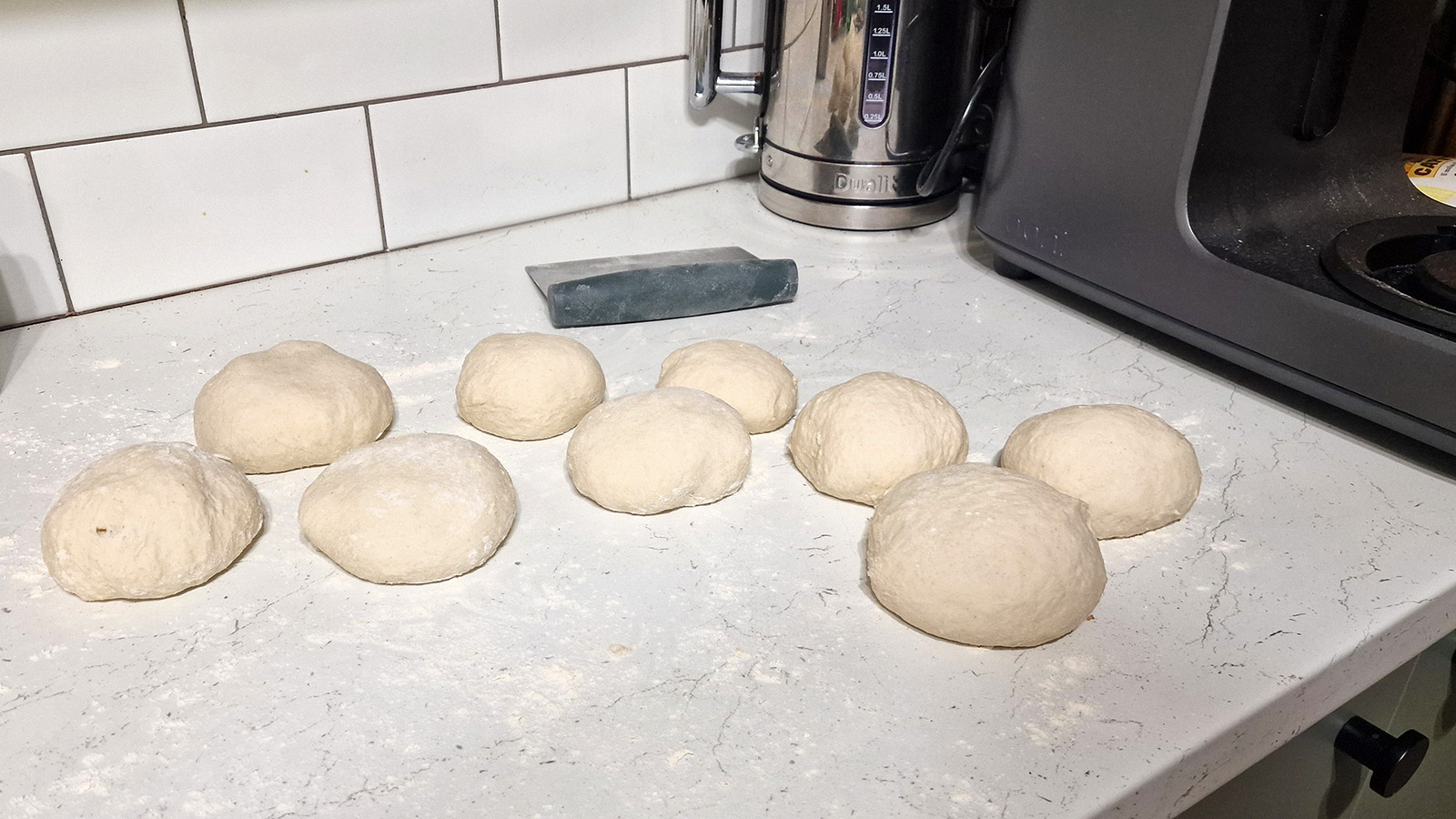 Ooni Halo Pro Spiral making pizza dough