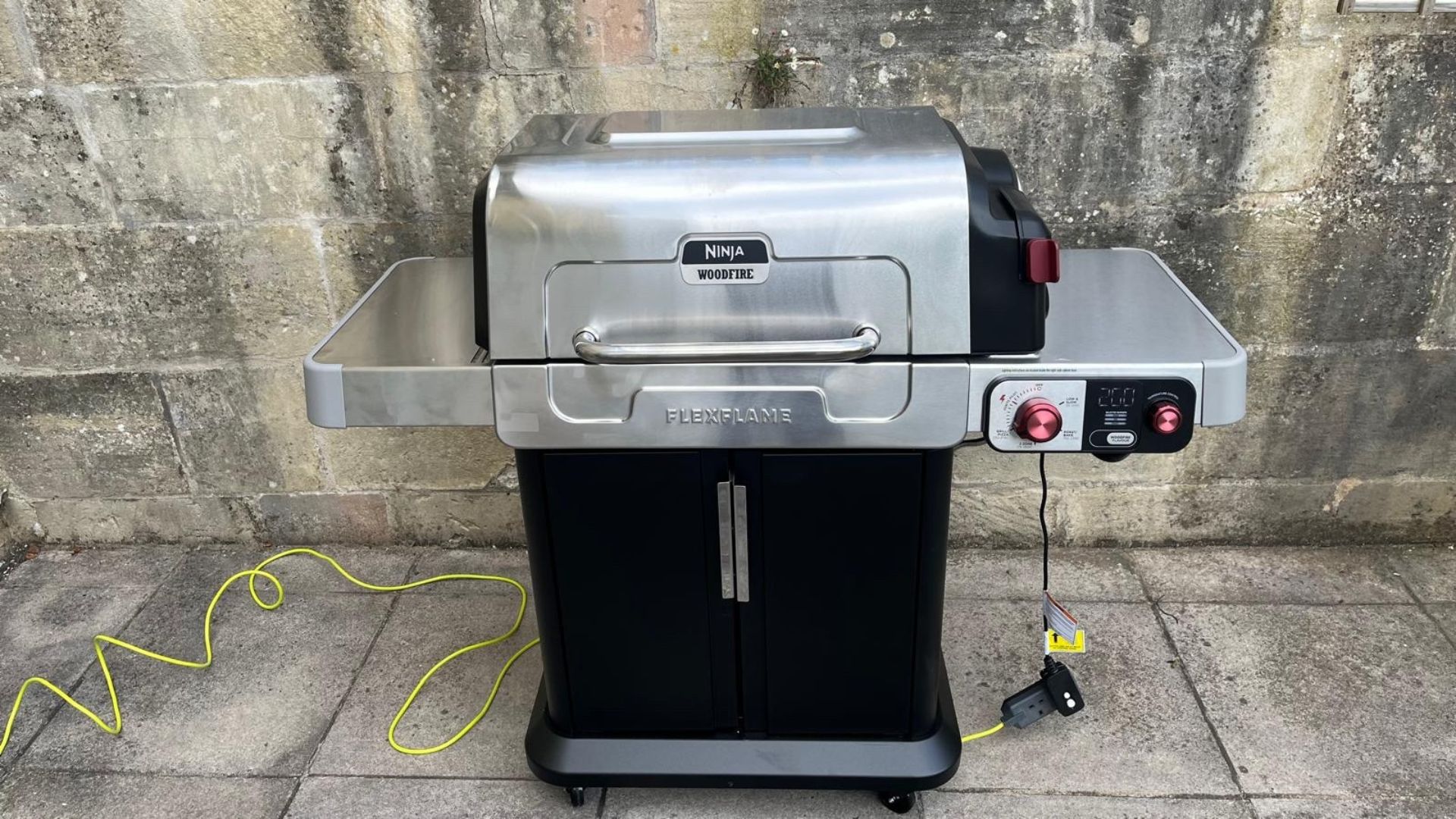 Testing the Ninja FlexFlame Gas BBQ Grill