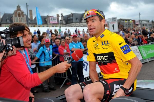 Cadel Evans is interviewed after his parade lap