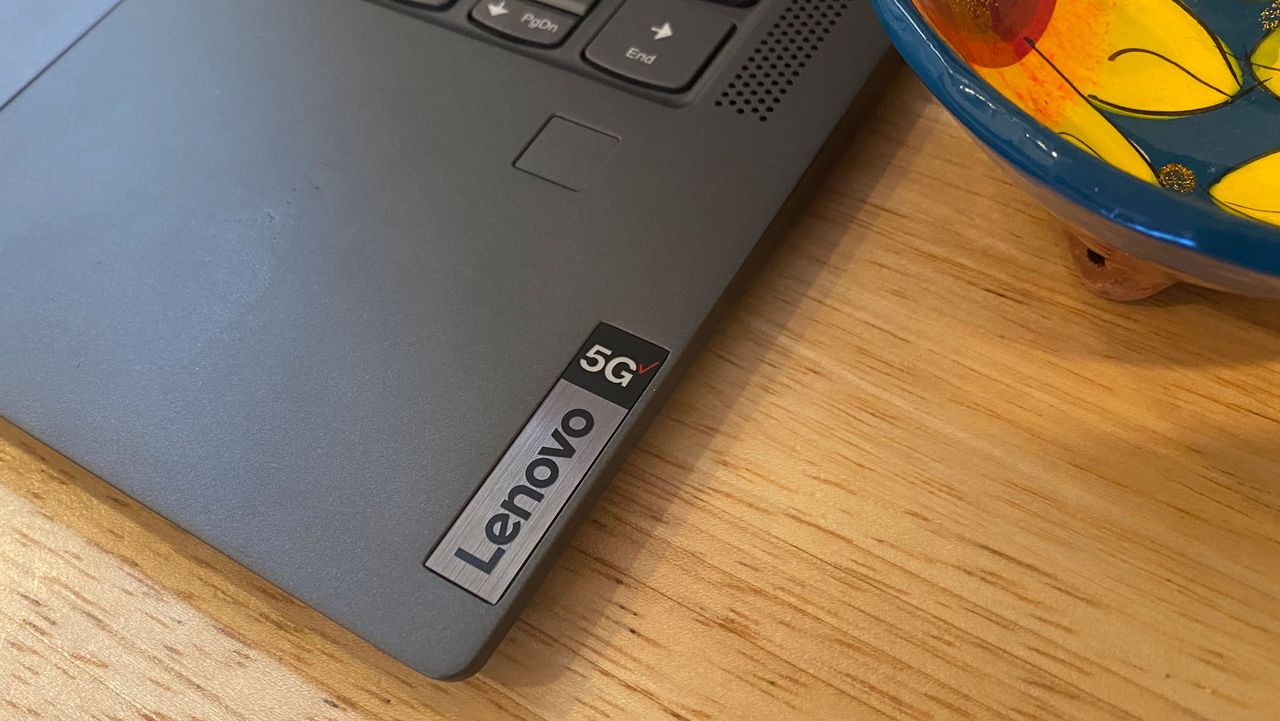 Lenovo Flex 5G