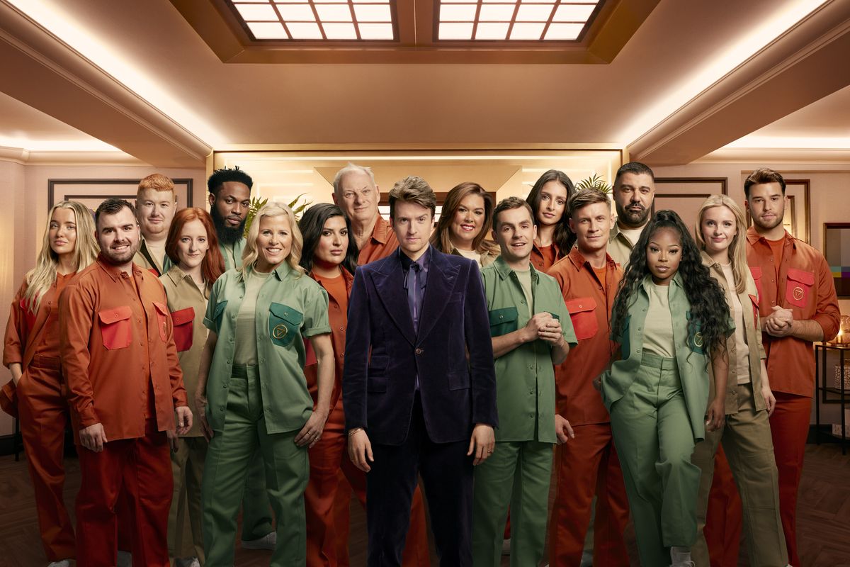 Rise and Fall — Greg James with the contestants of Channel 4&#039;s new reality show Rise and Fall. 