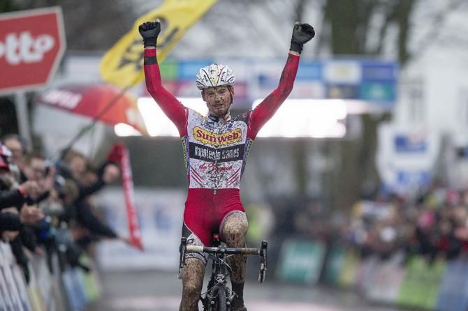Kevin Pauwels (Sunweb-Napoleon Games) wins