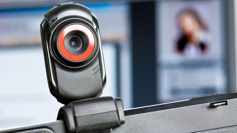 how to check webcam on windows 10