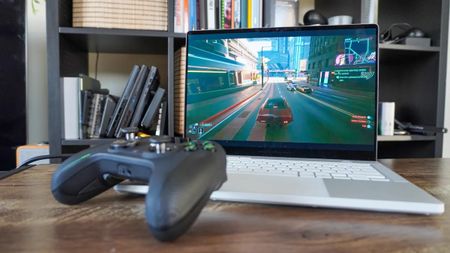 Cyberpunk 2077 on an Asus ROG Zephyrus G14 (2025). 