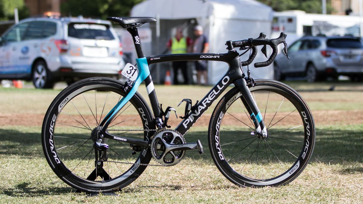 The Team Sky Pinarello F8 has new paint for 2016