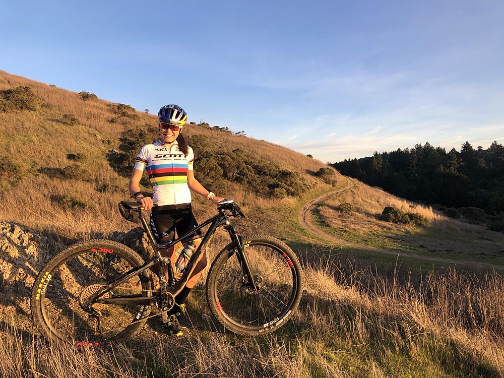 World Champion Kate Courtney signs with Scott-SRAM for 2019 and 2020