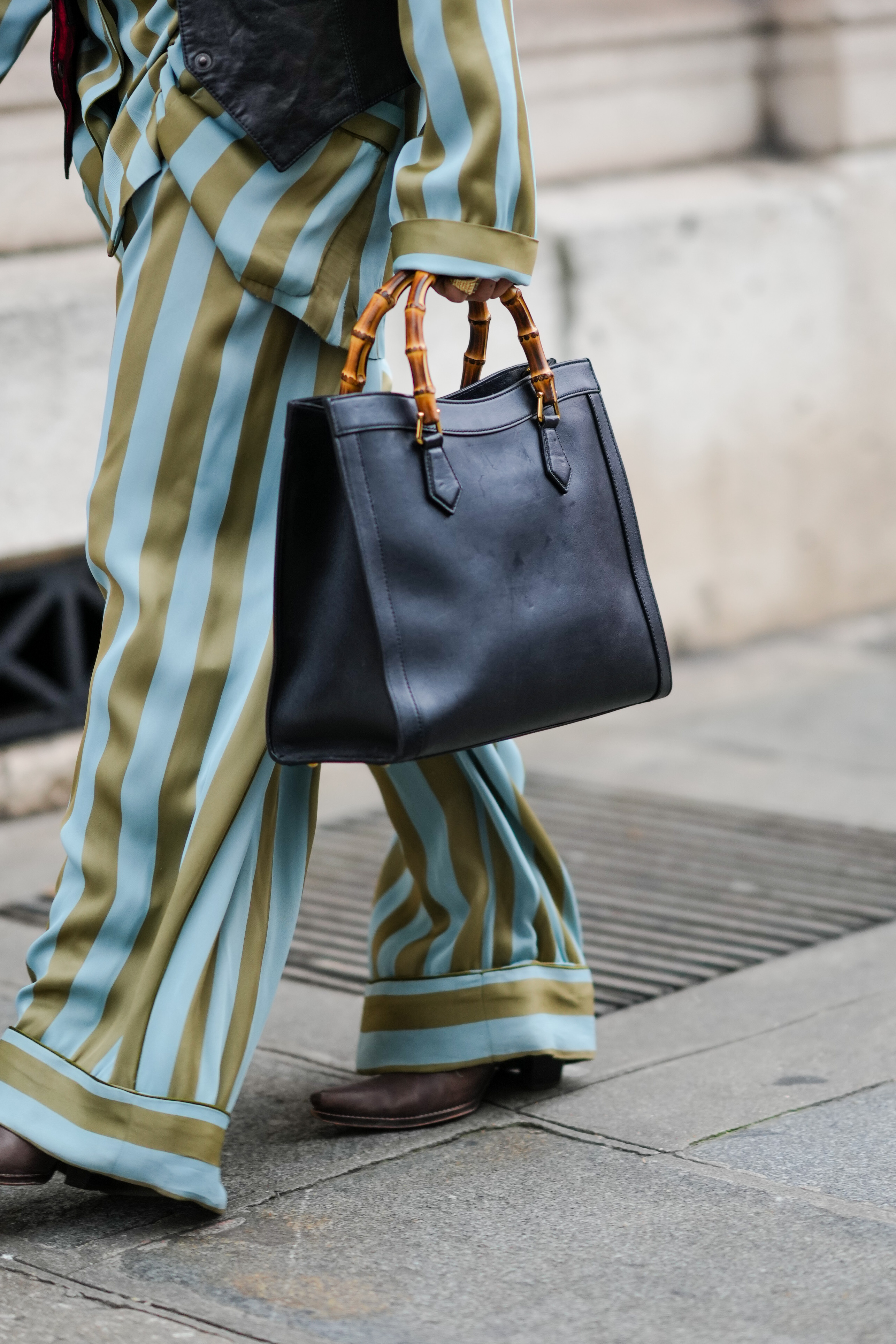 An image of the Gucci Diana.