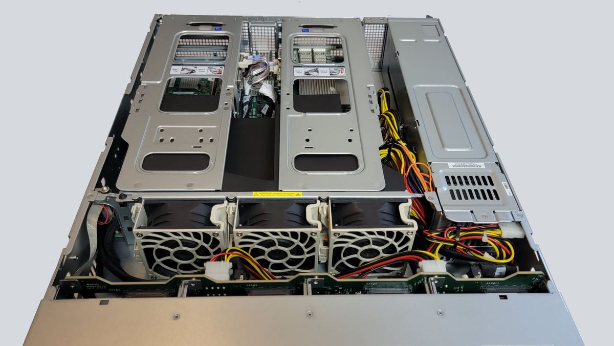Server