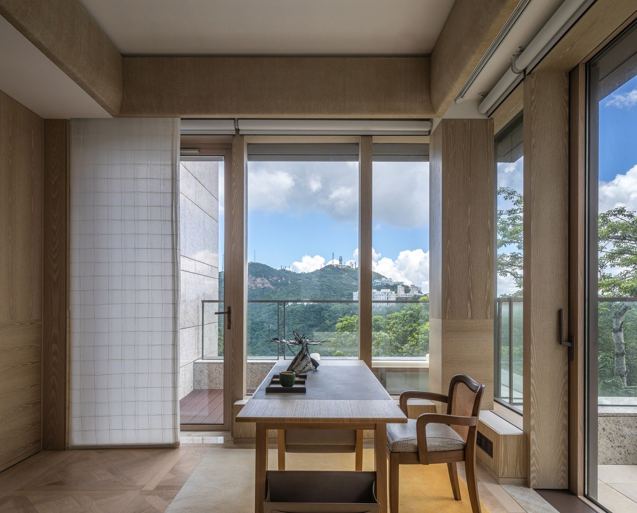 Hong Kong residence by Cream looking out