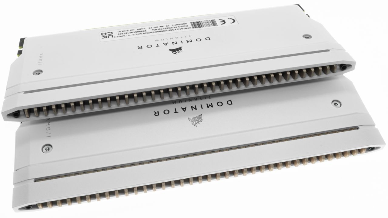 Corsair Dominator Titanium First Edition DDR5-6600 C32