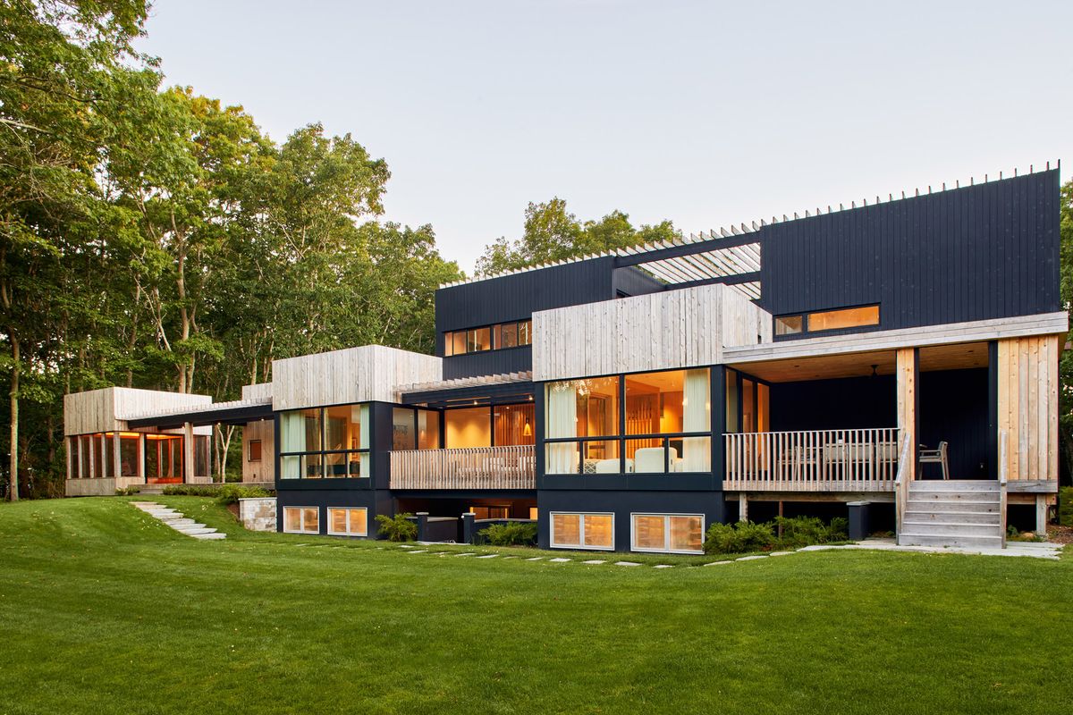 Tour the radical reimagination of a Hamptons house - Vimarsana News