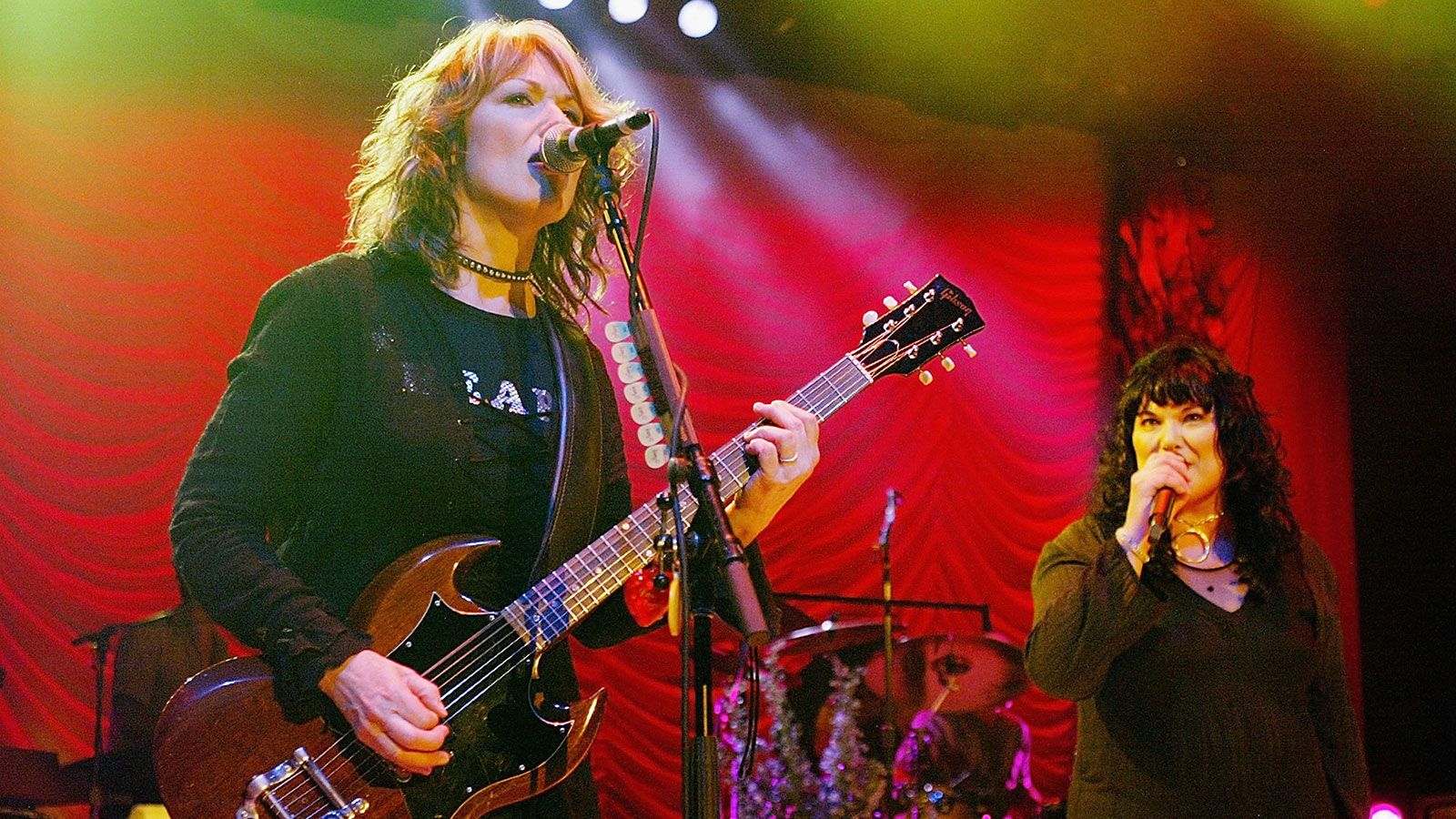 Nancy Wilson is selling off her live ‘Barracuda’ SG and a stash of ...