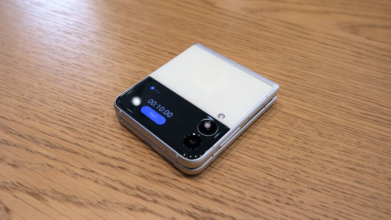 Samsung Galaxy Z Flip 3 5G review