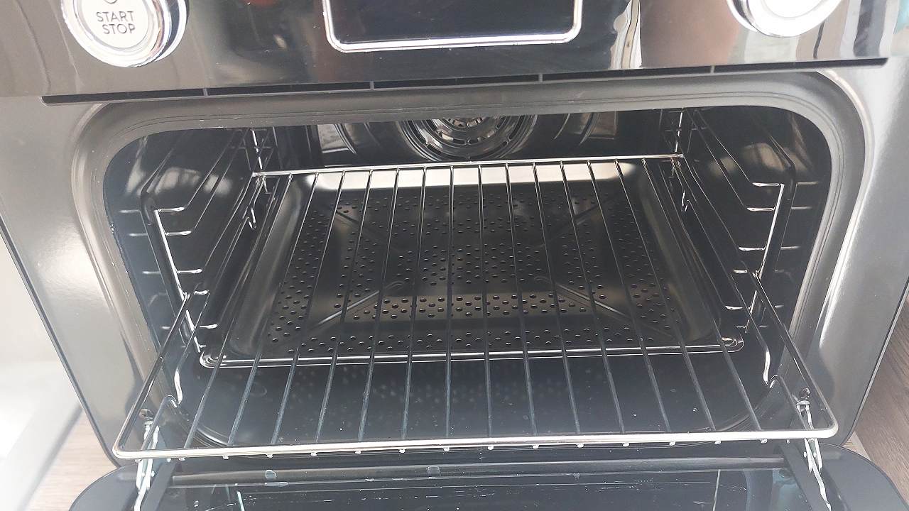 Smeg 10-in-1 Countertop Oven