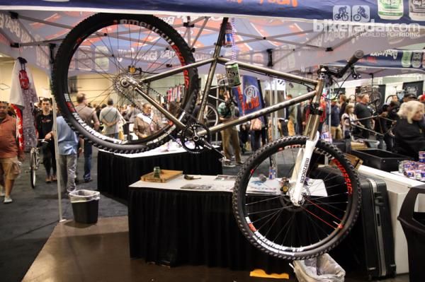 "Beer and bikes" is what Oskar Blues does, according to employee Chad Melis, and the company's new Reeb steel singlespeeds help the company live up to that motto.